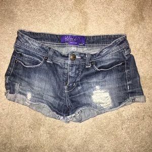 ❗️CLOSET CLEAR OUT❗️Miley Cyrus, Black Shorts